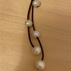 Beautiful adjustable length leather with pearls necklace